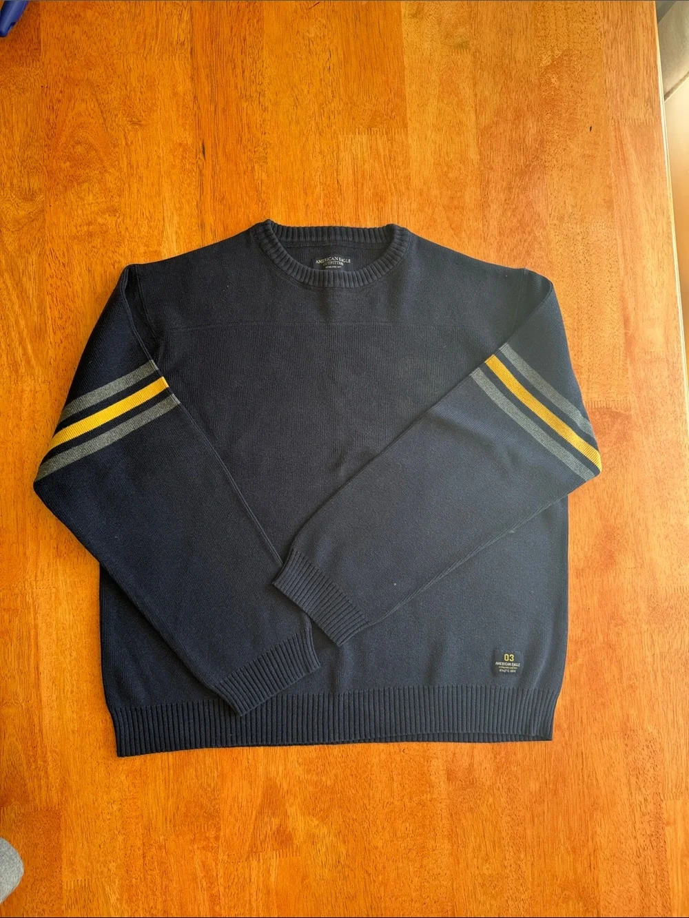 American Eagle Men's XXL Navy Blue Crewneck Sweater with Contrast Sleeve Stripes
